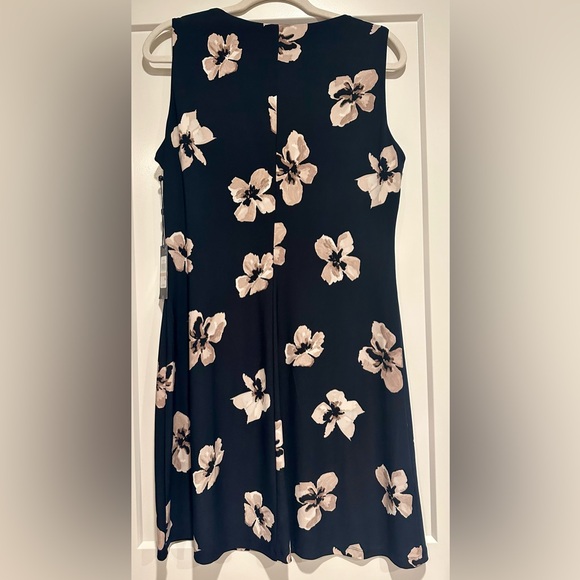 Tommy Hilfiger Floral Midi Dress - Picture 5 of 5